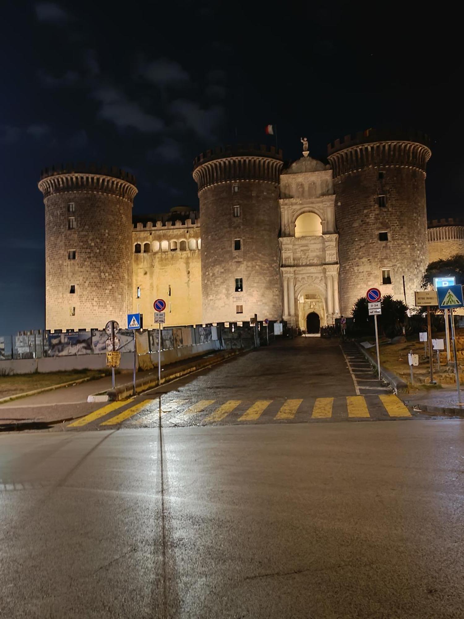 Storico House Leilighet Napoli Eksteriør bilde